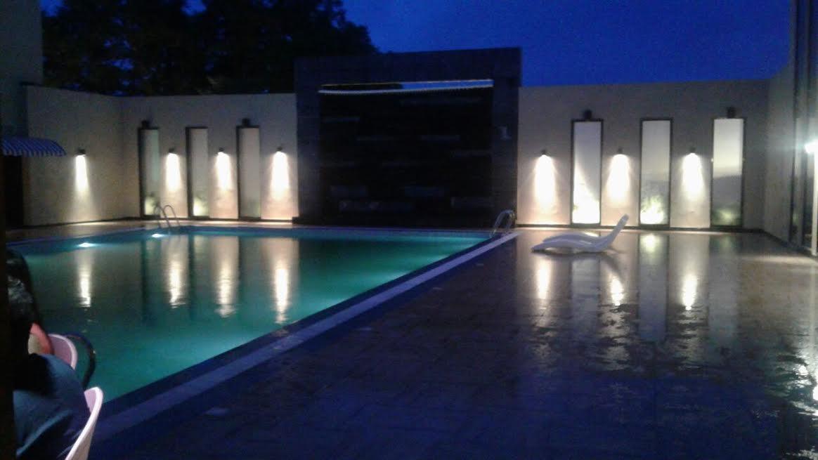 Hotel The Arindum Katni エクステリア 写真