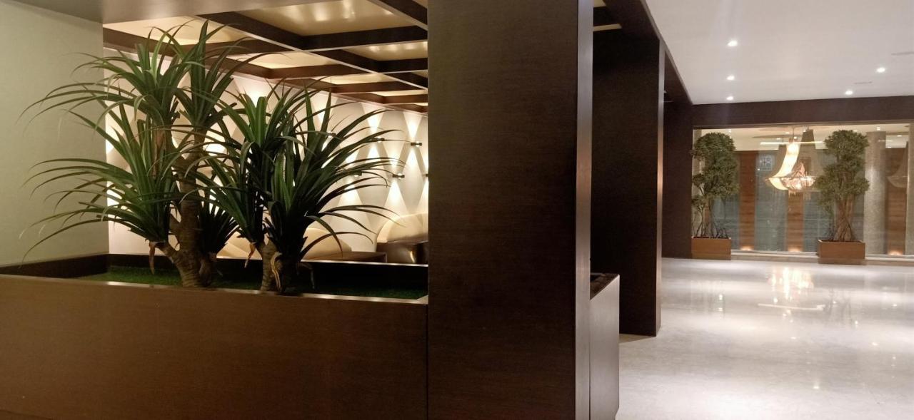 Hotel The Arindum Katni エクステリア 写真