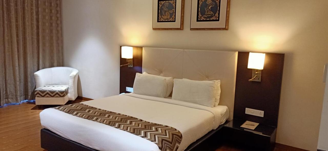 Hotel The Arindum Katni エクステリア 写真